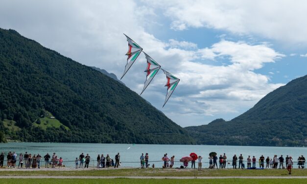 DUE GIORNI SPETTACOLO IN ALPAGO CON IL FESTIVAL DEGLI AQUILONI