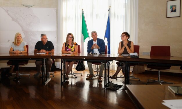 L’ASSESSORE ALLE POLITICHE DELL’EDUCAZIONE E DELLA FAMIGLIA, MAURIZIO DE BLASIO HA PRESENTATO LE MODALITÀ DI UTILIZZO DEI DISPOSITIVI DIGITALI ALL’INTERNO DELLE STRUTTURE EDUCATIVE E SCOLASTICHE DEL COMUNE DI TRIESTE