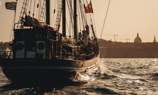 MED 25 Bel Espoir: UNA NAVE PER LA PACE NEL MEDITERRANEO