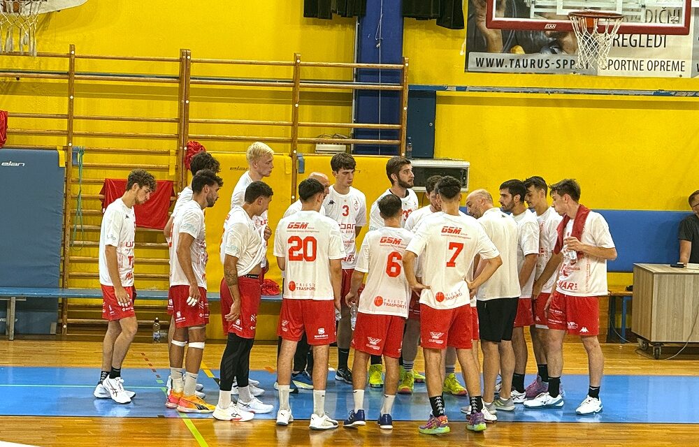 Pallamano Trieste 1970: I BIANCOROSSI CEDONO IN AMICHEVOLE AD AIDUSSINA