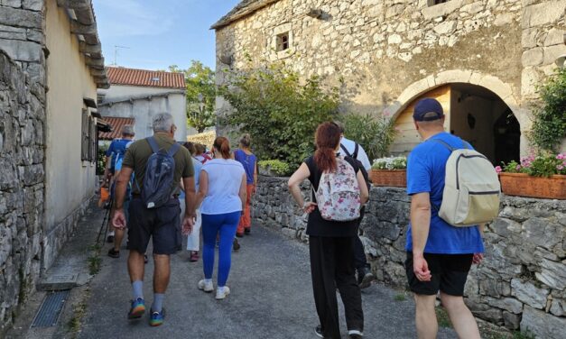“PIACEVOLMENTE CARSO”: ESCURSIONI “SLOW” CON CURIOSI DI NATURA dal 10 AGOSTO al 7 SETTEMBRE le DOMENICHE e a FERRAGOSTO