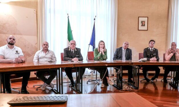 IL SINDACO, ROBERTO DIPIAZZA E L’ASSESSORE ALLE POLITICHE DELLA SICUREZZA CITTADINA, CATERINA DE GAVARDO HANNO PRESENTATO LA CAMPAGNA DI COMUNICAZIONE “#SOSTRUFFE. RICONOSCI. PREVIENI. DENUNCIA.”