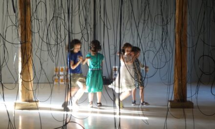DOMENICA 24 AGOSTO APPUNTAMENTO A VILLA MANIN PER I VISITATORI TRA I 6 E I 10 ANNI CON “LUCE” NELL’AMBITO DELLA MOSTRA “ARCHITETTURE TRASPARENTI”