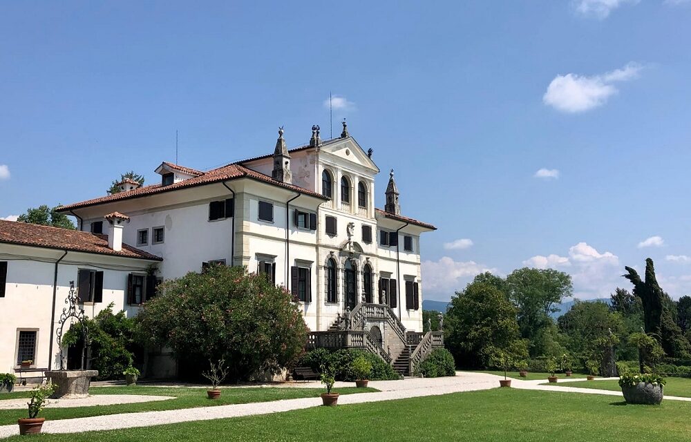 Andar per Ville & Castelli fra natura e cultura: alla scoperta di Villa Gallici Deciani