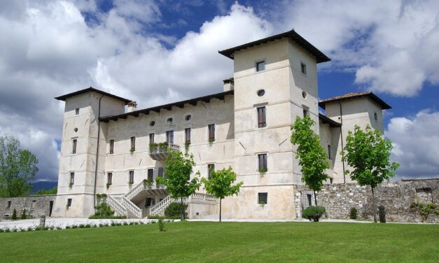 Andar per Ville & Castelli fra natura e cultura: sabato 20 settembre alla scoperta del Castello di Susans