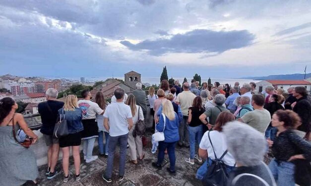 MERCOLEDÌ 10 E DOMENICA 14 SETTEMBRE ALLE ORE 19, NELL’AMBITO DELL’INIZIATIVA “L’ORA DI STORIA”, SONO IN PROGRAMMA DUE VISITE GUIDATE LUNGO LE MURA E SUI BASTIONI DEL CASTELLO DI SAN GIUSTO: PRENOTAZIONE OBBLIGATORIA
