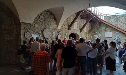 GIOVEDÌ 18 SETTEMBRE ALLE ORE 19, NELL’AMBITO DELL’INIZIATIVA “L’ORA DI STORIA”, VISITA GUIDATA LUNGO LE MURA E SUI BASTIONI DEL CASTELLO DI SAN GIUSTO: PRENOTAZIONE OBBLIGATORIA