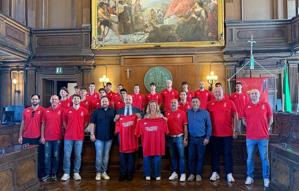 Pallamano Trieste 1970: PRESENTATI SQUADRA E STAFF TECNICO PRESSO LA SALA DEL CONSIGLIO COMUNALE