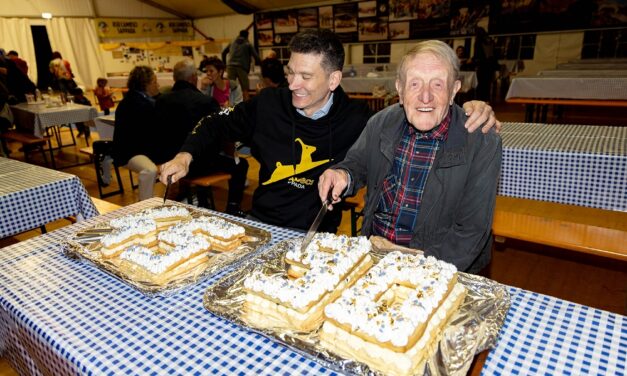 SCI DI FONDO: A SAPPADA GRANDE FESTA PER I 45 ANNI DELL’ASSOCIAZIONE SPORTIVA CAMOSCI E I 90 ANNI DI ELISEO SARTOR