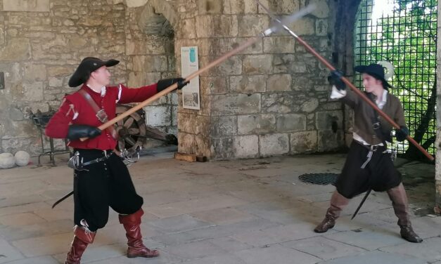 LE STAGIONI DELLE ARMI: SABATO 13 E DOMENICA 14 SETTEMBRE TORNA IL SEICENTO A SAN GIUSTO CON LA SPADA E IL MOSCHETTO