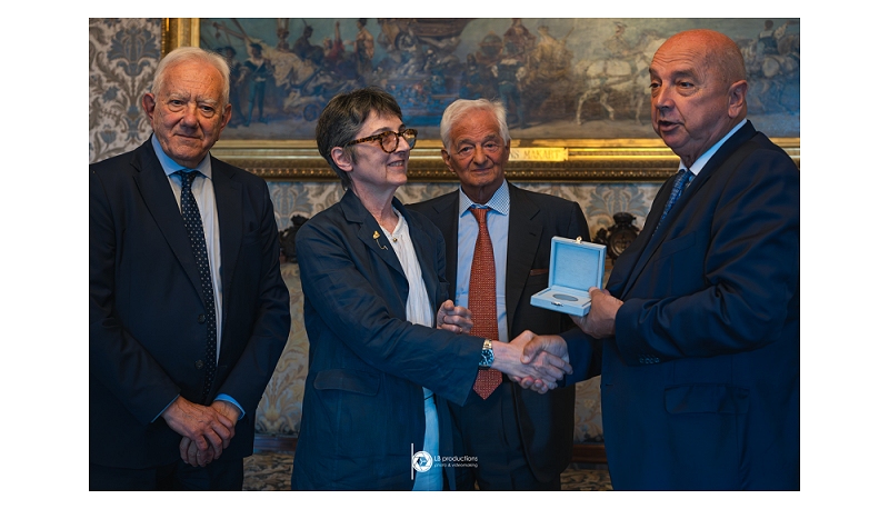 IL SINDACO ROBERTO DIPIAZZA HA CONFERITO IL SIGILLO TRECENTESCO AL CENTRO DI RICERCA E DIVULGAZIONE “TRIESTE CONTEMPORANEA”