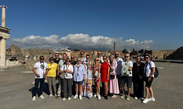 L’Università Popolare di Trieste avvia un nuovo progetto culturale con la Comunità Italiana di Belgrado: in viaggio tra Napoli, Caserta, Pompei e la costiera amalfitana