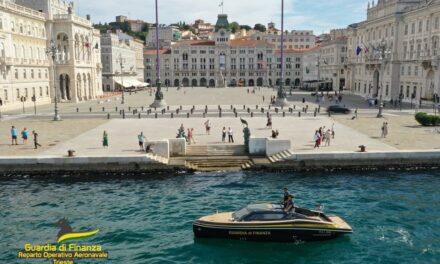 GDF ROAN TRIESTE: CONSEGNATA ALLA STAZIONE NAVALE DI TRIESTE UNA NUOVA VEDETTA A PROPULSIONE IBRIDA