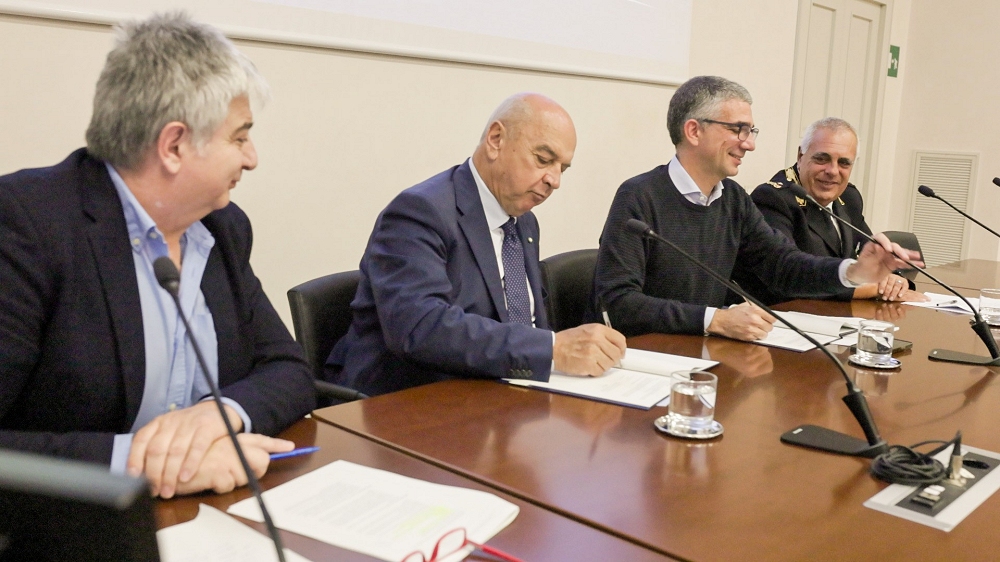 FIRMATO L’ACCORDO TRA COMUNE DI TRIESTE E REGIONE FVG PER IL COORDINAMENTO DELLA POLIZIA LOCALE SU TUTTO IL TERRITORIO REGIONALE