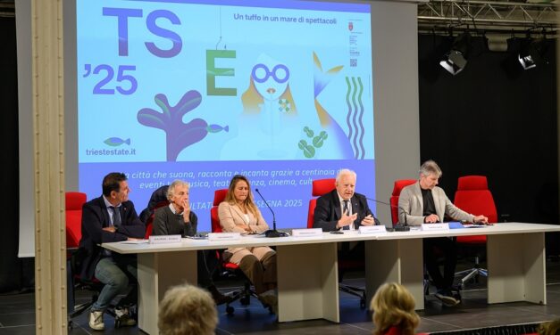 ILLUSTRATO LO STRAORDINARIO BILANCIO DELLA RASSEGNA “TRIESTE ESTATE” 2025 PROMOSSA DAL COMUNE DI TRIESTE, CHE DAL 5 GIUGNO AL 14 SETTEMBRE HA PROPOSTO 448 EVENTI FACENDO REGISTRARE COMPLESSIVAMENTE OLTRE 170.000 SPETTATORI