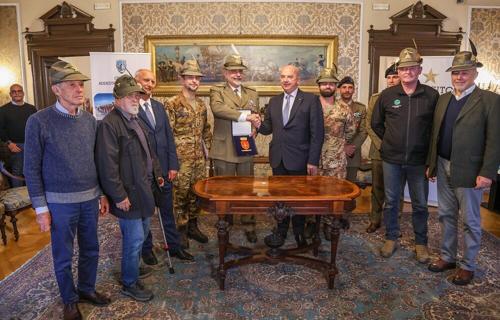 IL SINDACO ROBERTO DIPIAZZA HA PRESENTATO LA “SETTIMANA DEL CAPPELLO ALPINO” IN PROGRAMMA DAL 10 AL 15 NOVEMBRE A TRIESTE