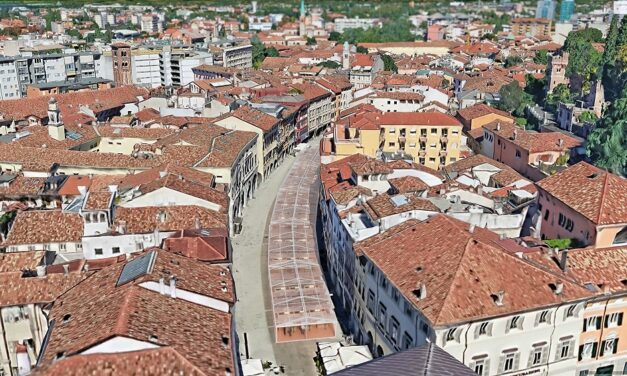 Ein Prosit nel cuore di Udine con la mostra assaggio “Io sono Friuli Venezia Giulia-Blancs”