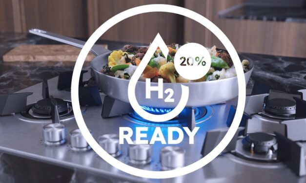 Electrolux Group innova sostenibilmente: una gamma di piani cottura è già Hydrogen Ready al 20%