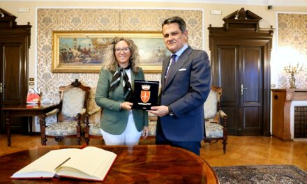 IL VICESINDACO DI TRIESTE SERENA TONEL HA RICEVUTO L’AMBASCIATORE DI SPAGNA MIGUEL ÁNGEL FERNÁNDEZ-PALACIOS MARTÍNEZ