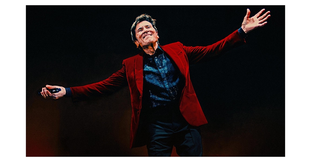 Gianni Morandi torna live a Padova
