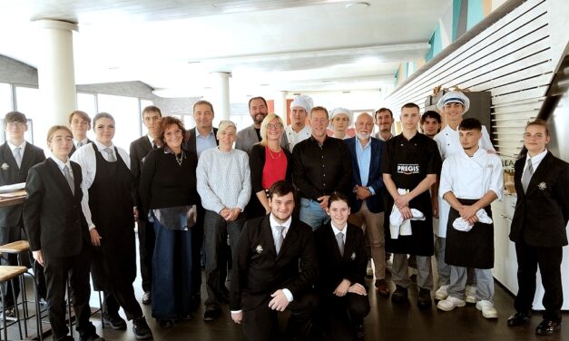 MUGGIA: SINDACO E GIUNTA IN VISITA AL RISTORANTE DIDATTICO DELLO IAL FVG A PORTO SAN ROCCO