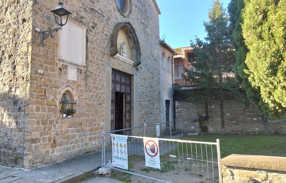 MUGGIA: AL VIA I LAVORI AL CORTILE DELLA CHIESA DI SAN FRANCESCO