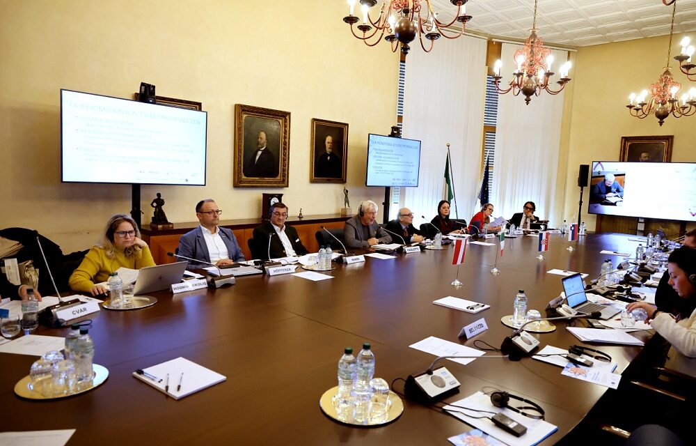 DALLE CAMERE DI COMMERCIO DELLA NUOVA ALPE ADRIA LA RICHIESTA A BRUXELLES DI MENO BUROCRAZIA