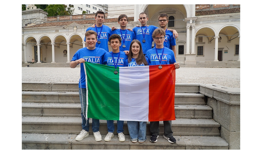 PROCLAMATI I VINCITORI DELLE OLIMPIADI BALCANICHE DI INFORMATICA A UDINE, PER LA PRIMA VOLTA DI SCENA IN ITALIA