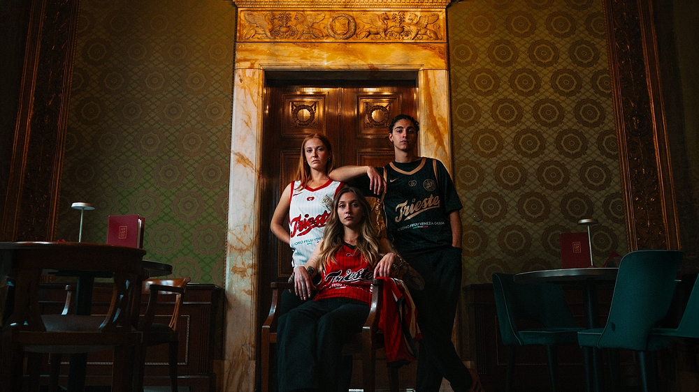 PALLACANESTRO TRIESTE SVELA LE NUOVE MAGLIE PER LA STAGIONE 2025-2026