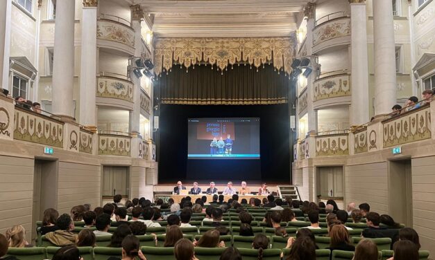 LA SFIDA OLIMPICA: IL PREMIO GIORGIO LAGO JUNIORES INAUGURA L’EDIZIONE 2026 DEL PERCORSO DI GIORNALISMO IN CLASSE