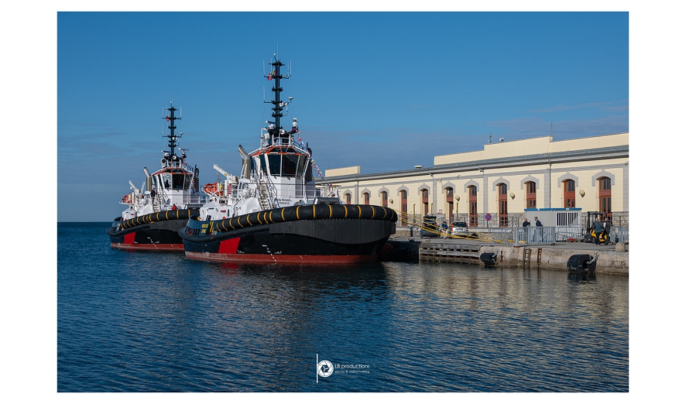 Tripmare rafforza la propria flotta con due nuovi rimorchiatori di ultima generazione: “CAPTAIN CAT” e “MED RIGEL” protagonisti per la prima volta di un’inaugurazione all’interno degli spazi della Capitaneria di Porto di Trieste