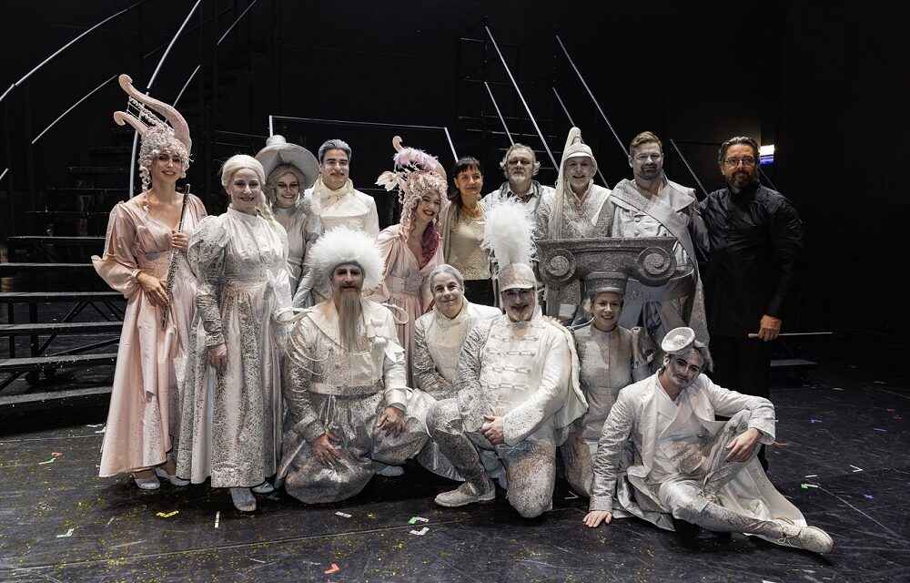 SUCCESSO E APPLAUSI PER “IL VIAGGIO A REIMS” AL TEATRO DELL’OPERA DI LUBIANA IN CO-PRODUZIONE CON PICCOLO OPERA FESTIVAL