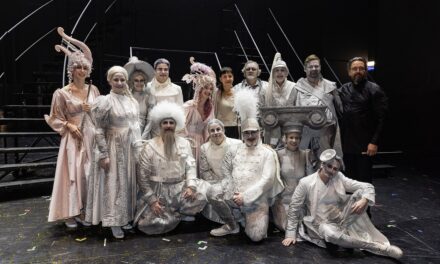 SUCCESSO E APPLAUSI PER “IL VIAGGIO A REIMS” AL TEATRO DELL’OPERA DI LUBIANA IN CO-PRODUZIONE CON PICCOLO OPERA FESTIVAL