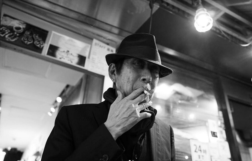 TOKYO IN BIANCO E NERO DI EDOARDO MAGRINI: A PALAZZO RAGAZZONI DI SACILE LA MOSTRA FOTOGRAFICA CHE APRE IL FINE SETTIMANA DI ANTEPRIME DEL FESTIVAL IL VOLO DEL JAZZ