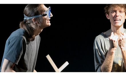 “Apocalisse Tascabile”, ultimo appuntamento di “Teatro d’innovazione” che segna la stretta collaborazione tra il Teatro “Rossetti” e “Festil per Scena Contemporanea”