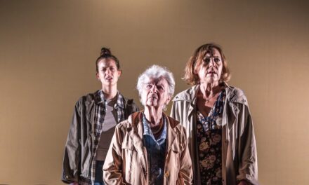 ALLA “SALA BARTOLI” DEL TEATRO ROSSETTI UNA INDOMABILE ARIELLA REGGIO E DUE FANTASTICHE MARIA ARIIS, LUCIA LIMONTA IN “ARGO”