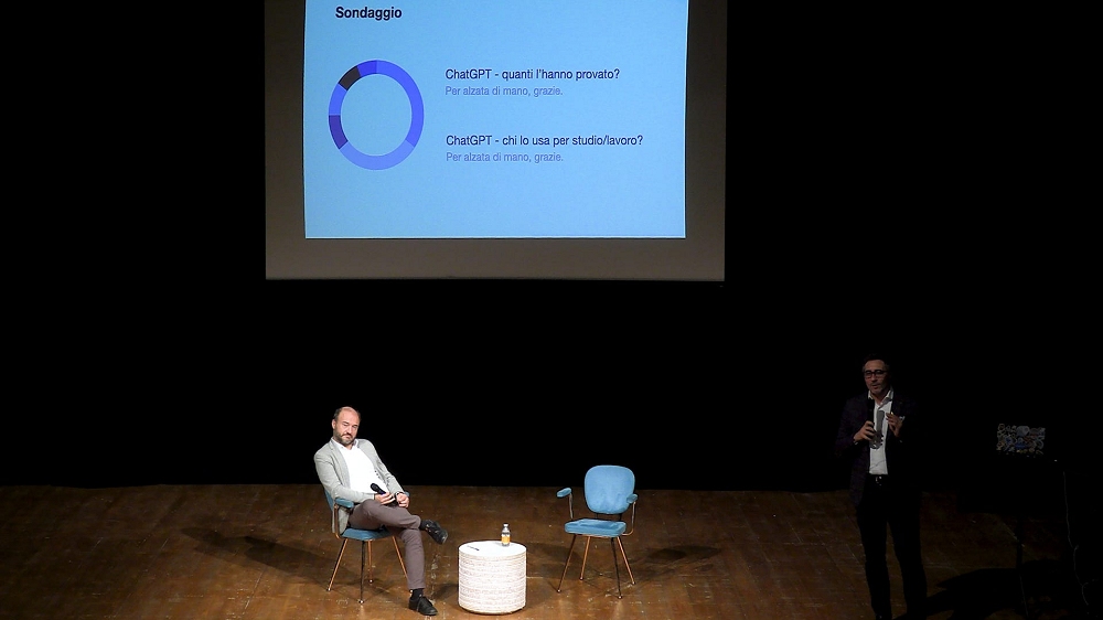 I.A. E IL LAVORO DEL FUTURO: AD ASOLO, TREVISO, CI SI INTERROGA SU COME L’INTELLIGENZA ARTIFICIALE CAMBIERÀ LE PROFESSIONI E LE COMPETENZE