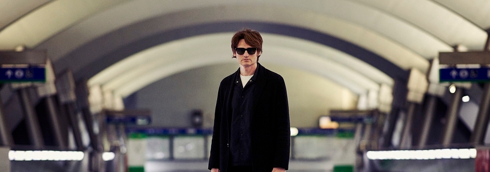 AL TEATRO ROSSETTI “VIGNA-PR” PORTA UN’ALTRA PERLA: LO SPETTACOLO DI ANGELO DURO “HO TRE BELLE NOTIZIE”