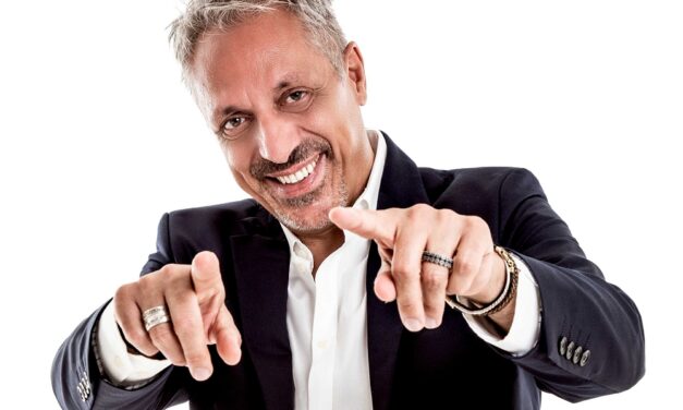 SINCERAMENTE BUGIARDI con MAX PISU in scena da venerdì a domenica per l’ERT