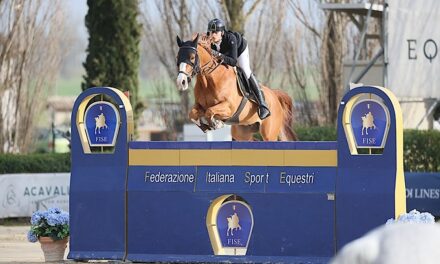 FIERACAVALLI, UNIVERSITÀ DI VERONA E FISE INSIEME PER UNO STUDIO SUL POTENZIAMENTO DELLE ABILITÀ COGNITIVE DI AMAZZONI E CAVALIERI DEL SALTO OSTACOLI