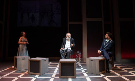 ALESSANDRO HABER AL TEATRO STABILE DEL FRIULI VENEZIA GIULIA CON “VOLEVO ESSERE MARLON BRANDO”