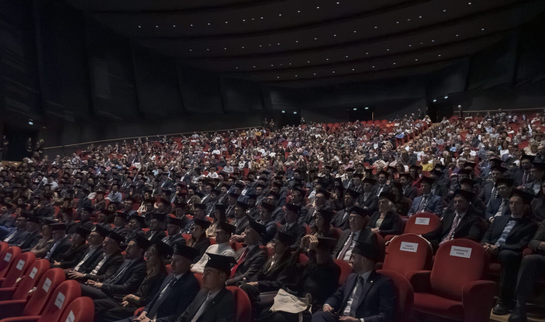 Il CUOA celebra il Graduation Day 2025 e i 30 anni del Master Honoris Causa