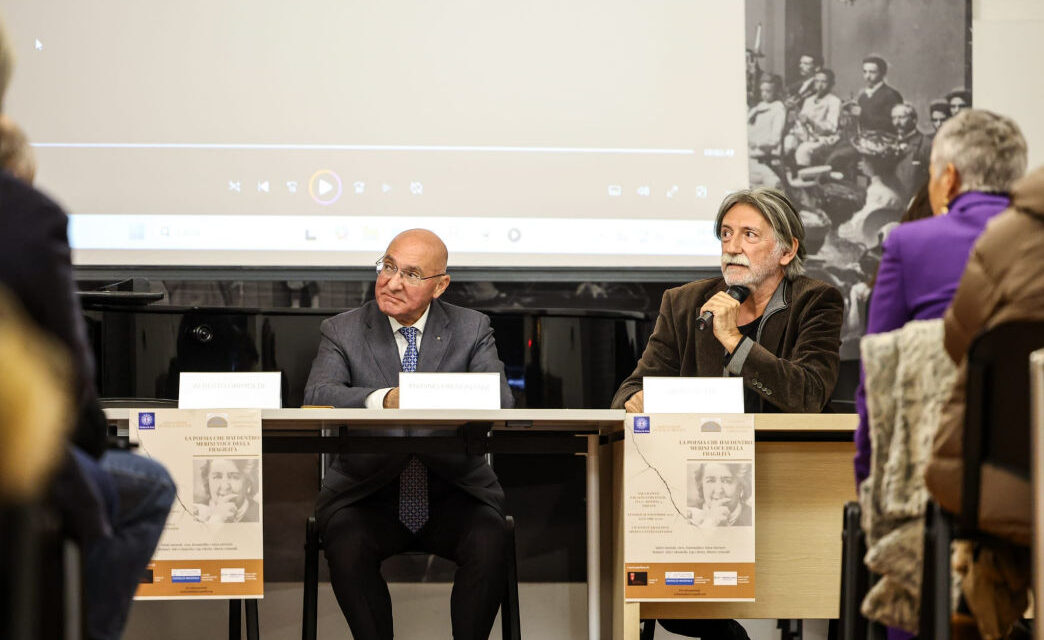 Alda Merini, il ritratto della poetessa che ha cantato le fragilità umane: l’evento a Palazzo Gopcevich