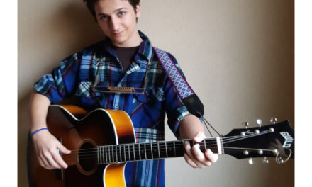 Concerti del giovanissimo cantautore triestino Jethro Veronese