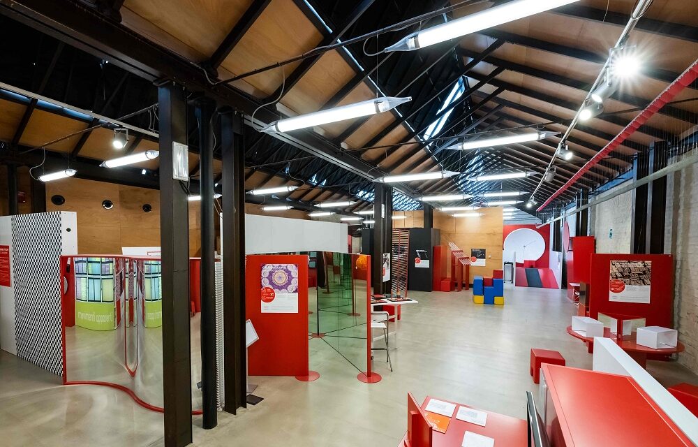 Specchi, giochi e simmetrie all’Immaginario Scientifico di Pordenone