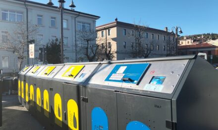 Muggia: in corso il posizionamento dei nuovi cassonetti