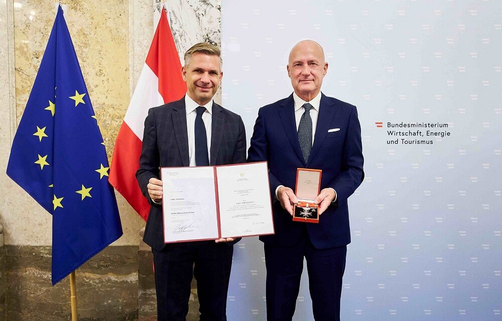 Valter Taranzano, CEO di Nidec AAD, riceve la Grande Onorificenza d’Argento per i servizi resi alla Repubblica d’Austria