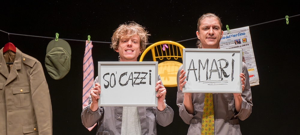 “LA SPARANOIA” DI E CON NICCOLÒ FETTARAPPA E LORENZO GUERRIERI PRIMO APPUNTAMENTO DELLA SEZIONE “NUOVE SCRITTURE” DELLA PROGRAMMAZIONE DI PROSA 2025/2026 DEL TEATRO VERDI DI PORDENONE