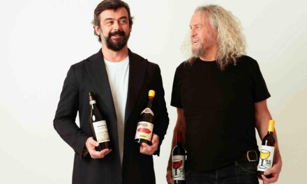 PASQUA VINI X CHARLES SMITH: 10.000 MIGLIA DI CREATIVITÀ, TRA VALPOLICELLA E WASHINGTON, NEL PRIMO ROADSHOW EUROPEO
