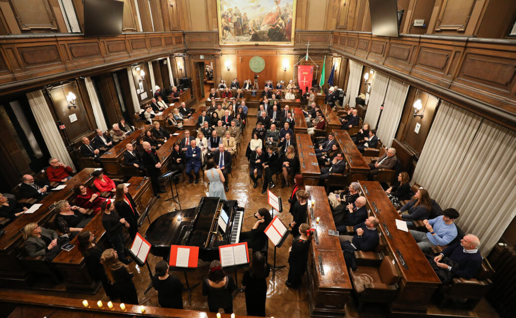IL CONCERTO “NOTE DI NATALE” NELLA SALA DEL CONSIGLIO COMUNALE